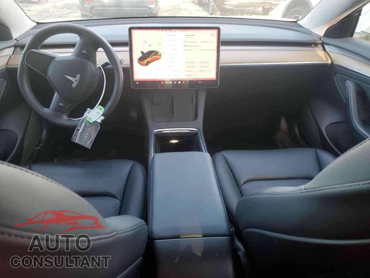 TESLA MODEL 3 2021 - 5YJ3E1EA8MF063618