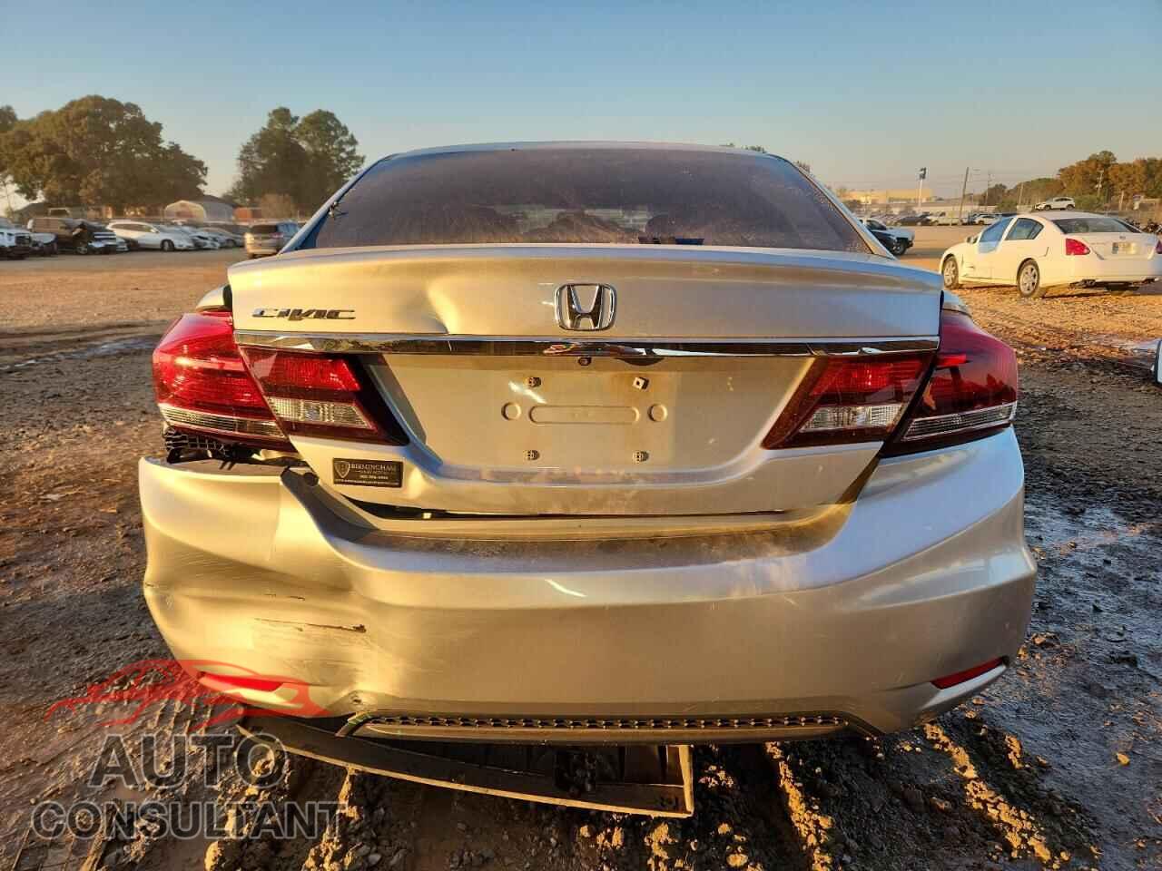 HONDA CIVIC 2015 - 19XFB2F84FE043530