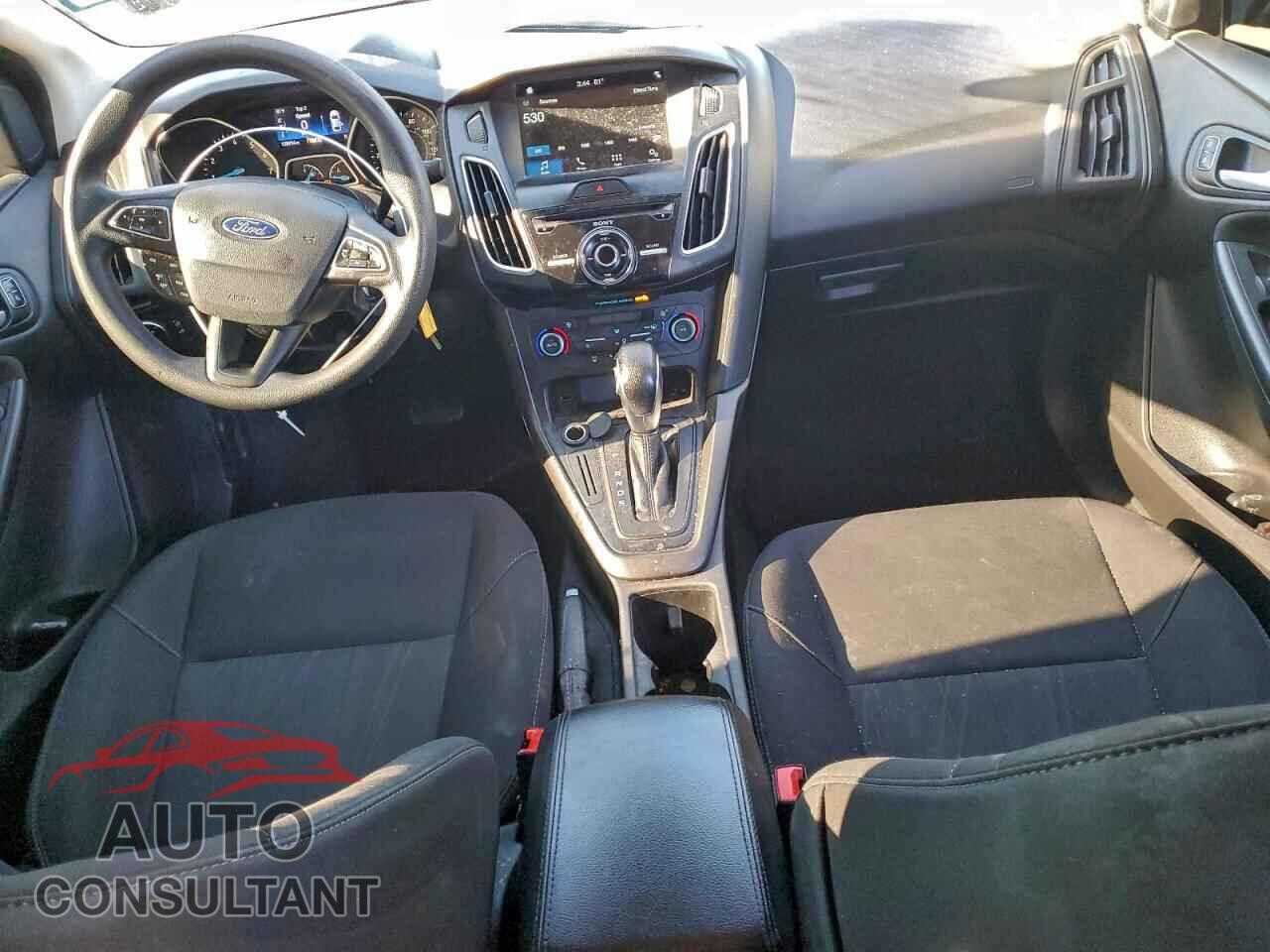 FORD FOCUS 2017 - 1FADP3H24HL341440
