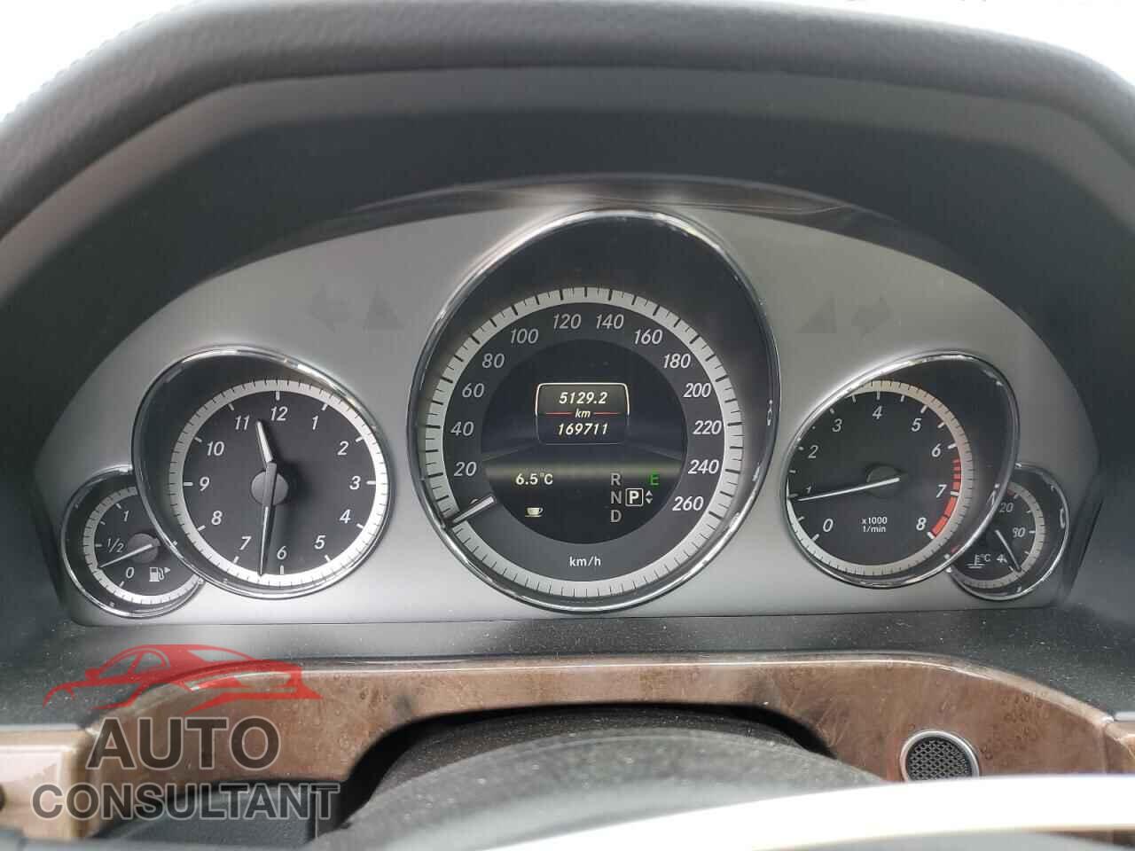 MERCEDES-BENZ E-CLASS 2013 - WDDHF8JB2DA738694