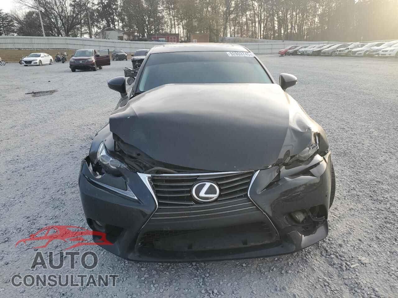 LEXUS IS 2014 - JTHBF1D28E5032440