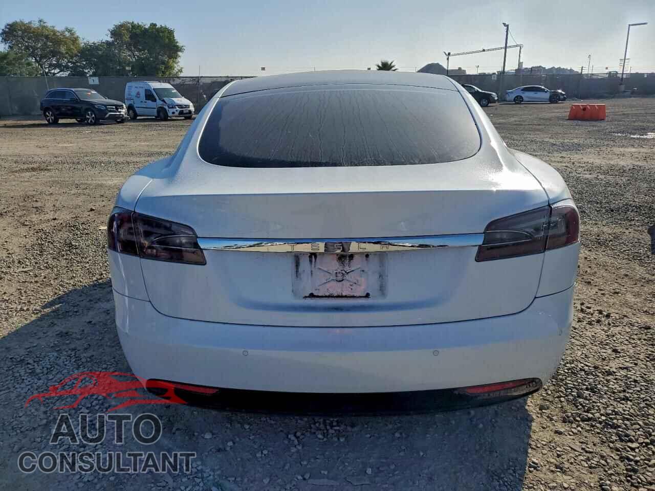 TESLA MODEL S 2017 - 5YJSA1E29HF210664