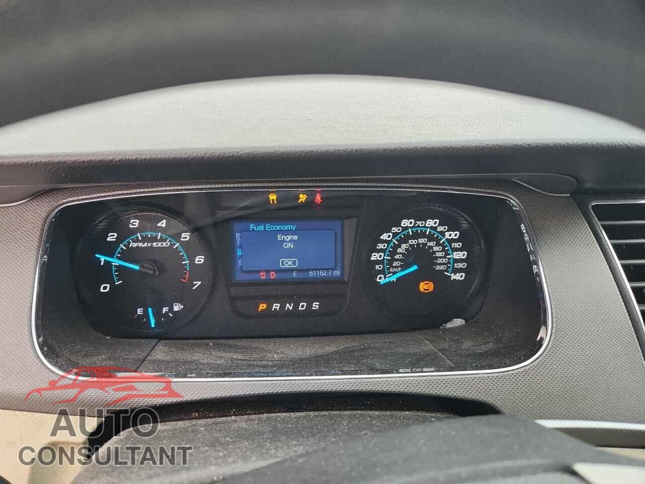 FORD TAURUS 2015 - 1FAHP2D86FG183565