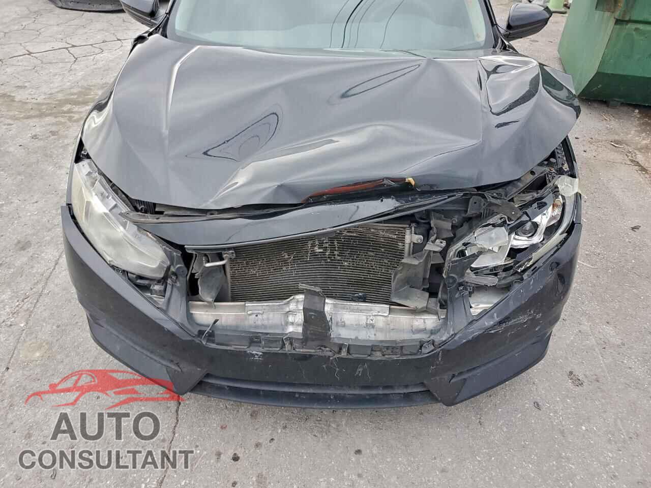 HONDA CIVIC 2017 - 19XFC2F58HE013484