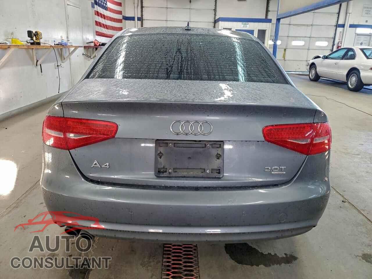 AUDI A4 2013 - WAUFFAFL1DN004130