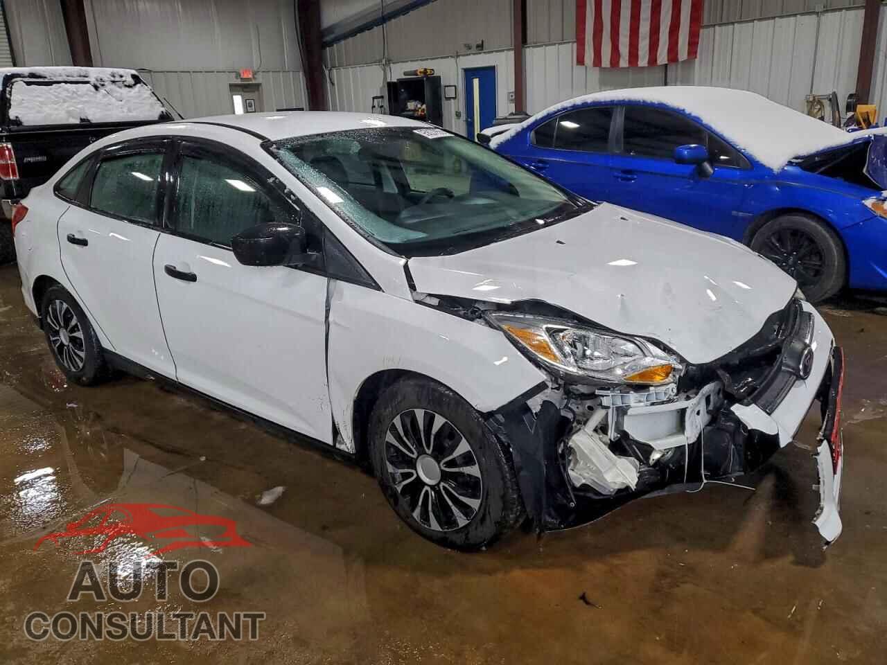 FORD FOCUS 2012 - 1FAHP3E22CL399819