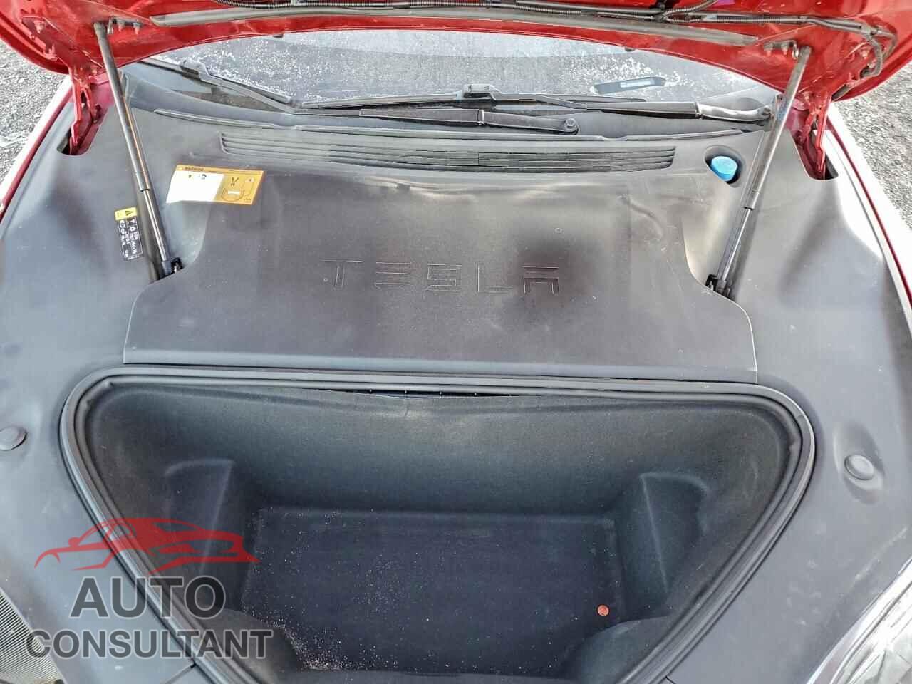 TESLA MODEL S 2017 - 5YJSA1E17HF218754