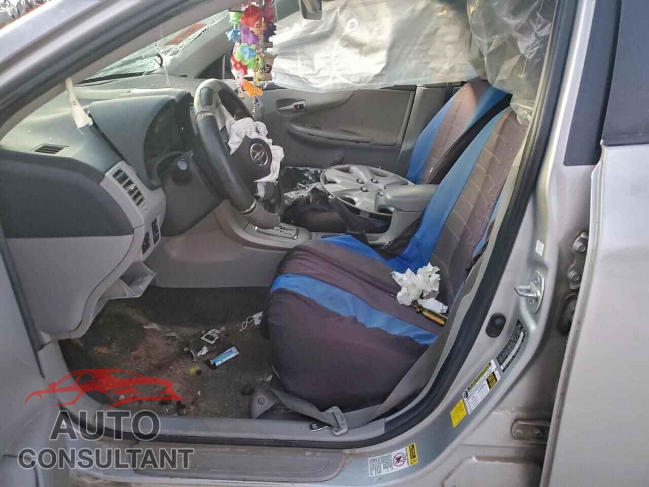 TOYOTA COROLLA 2011 - 2T1BU4EEXBC748076