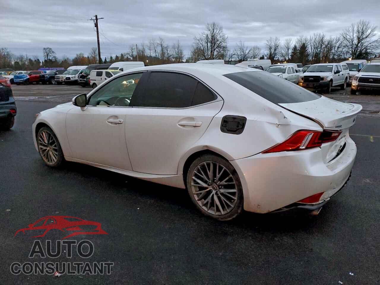 LEXUS IS 2015 - JTHCF1D27F5017854
