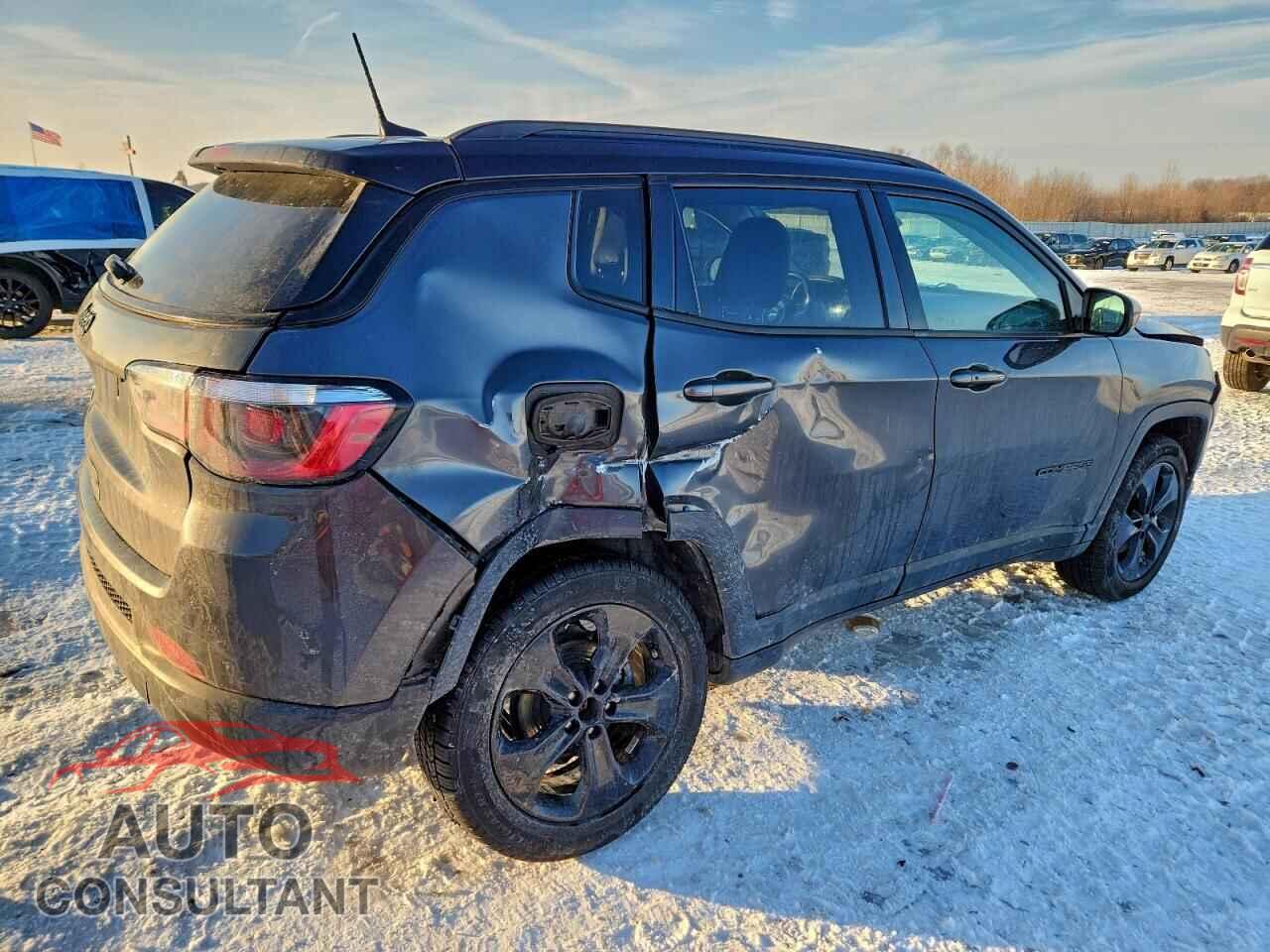 JEEP COMPASS 2018 - 3C4NJDBB1JT457784