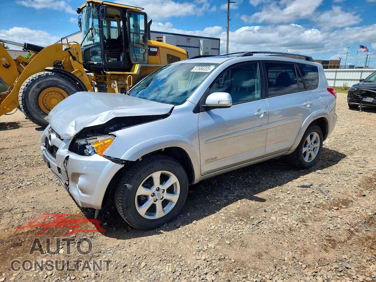 TOYOTA RAV4 2012 - 2T3DF4DV6CW224659