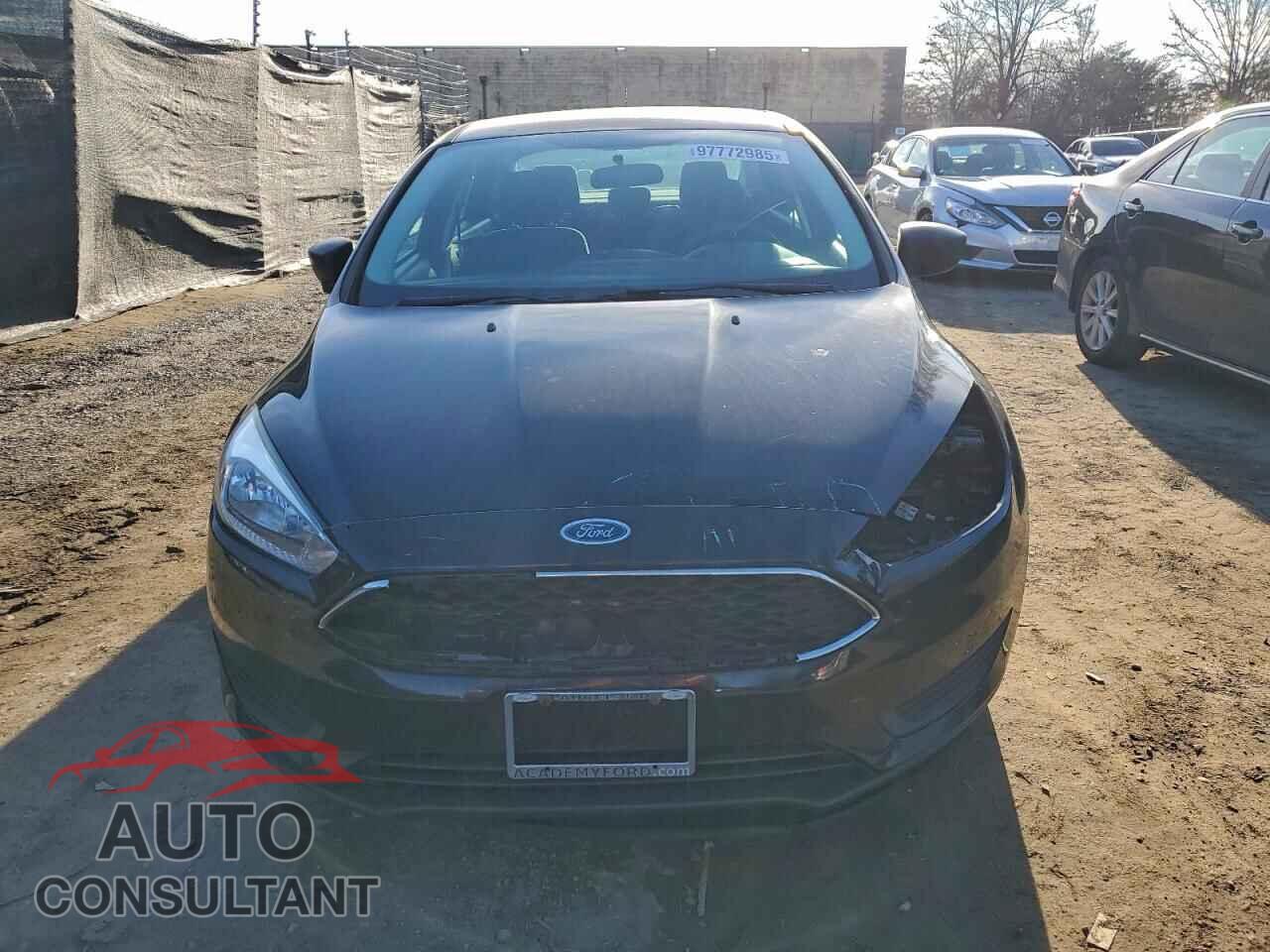 FORD FOCUS 2018 - 1FADP3E29JL266468