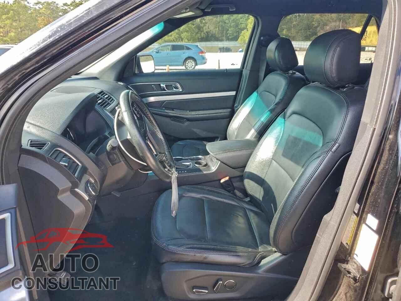 FORD EXPLORER 2017 - 1FM5K7DH6HGC76559