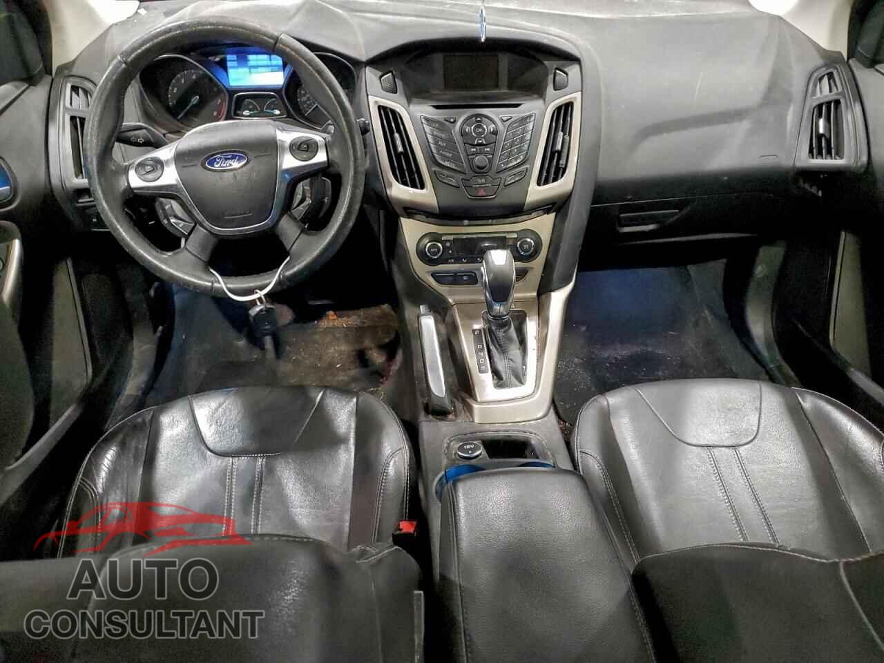 FORD FOCUS 2012 - 1FAHP3M29CL275922