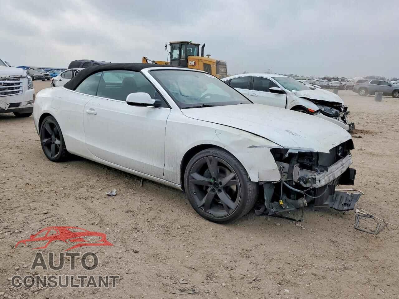 AUDI A5 2010 - WAUJFAFH2AN011685