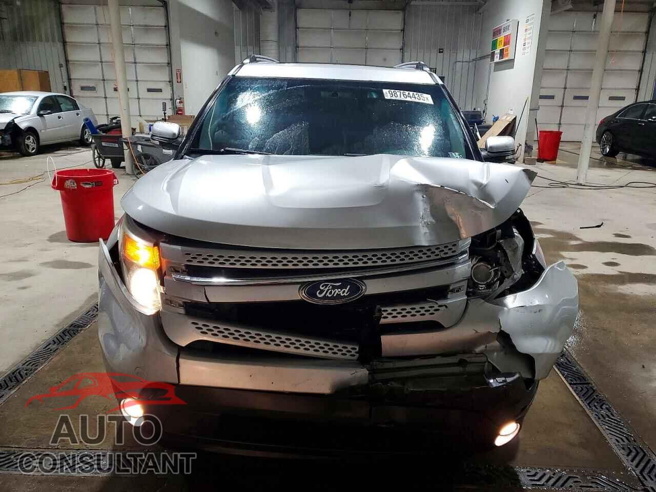 FORD EXPLORER 2015 - 1FM5K8F89FGA09657