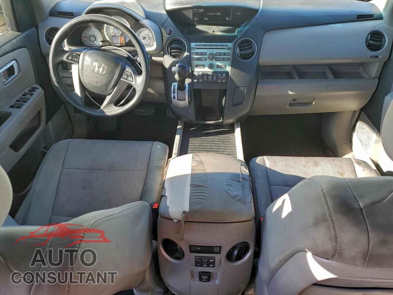 HONDA PILOT 2011 - 5FNYF3H41BB049299