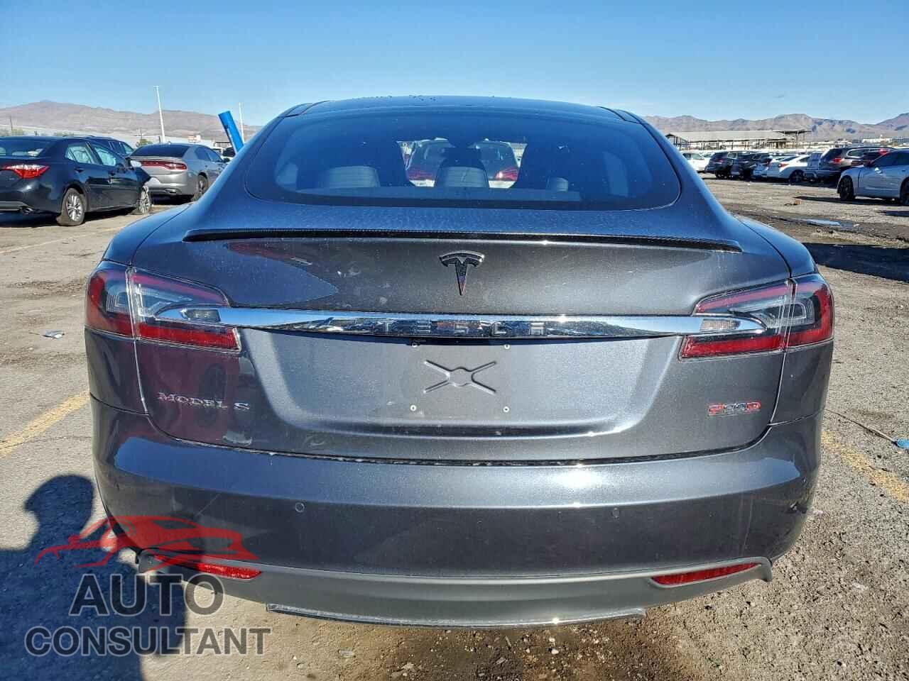 TESLA MODEL S 2016 - 5YJSA1E41GF134972