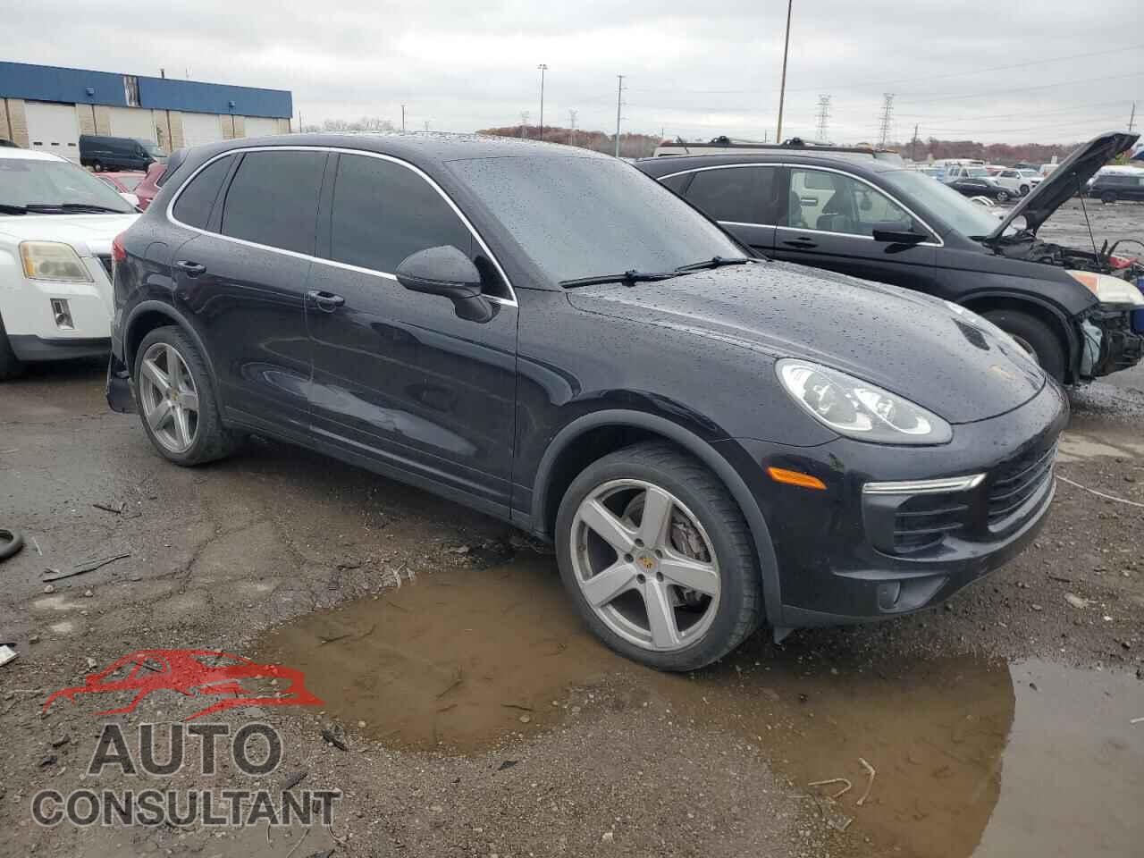 PORSCHE CAYENNE 2016 - WP1AA2A23GKA10547