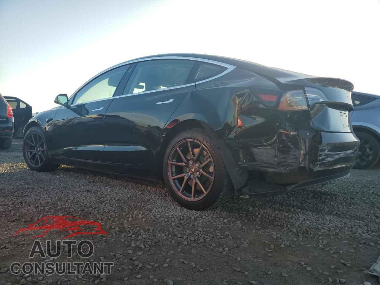 TESLA MODEL 3 2018 - 5YJ3E1EA7JF095651