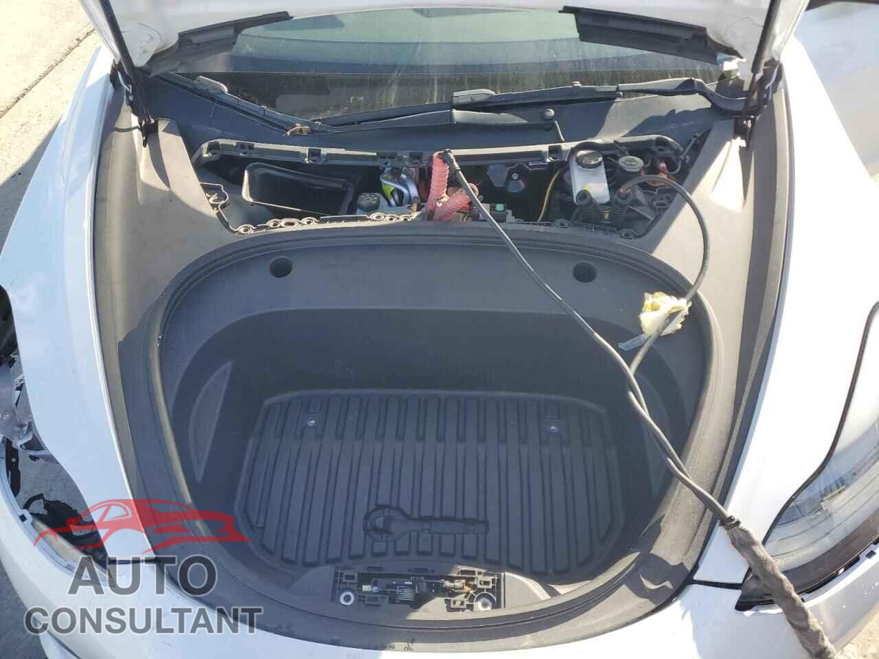 TESLA MODEL 3 2023 - 5YJ3E1EA4PF413394