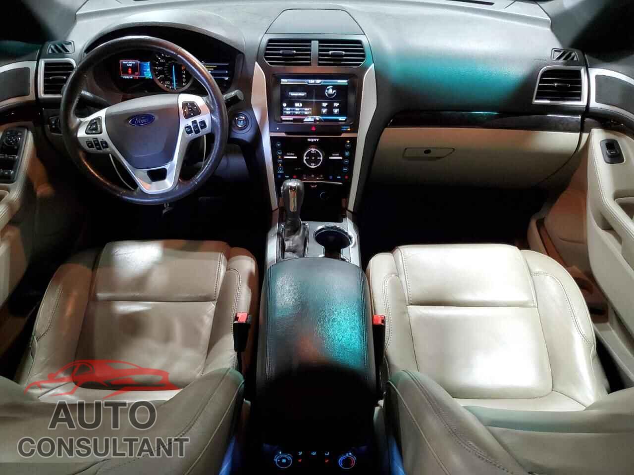 FORD EXPLORER 2015 - 1FM5K8F87FGA10547
