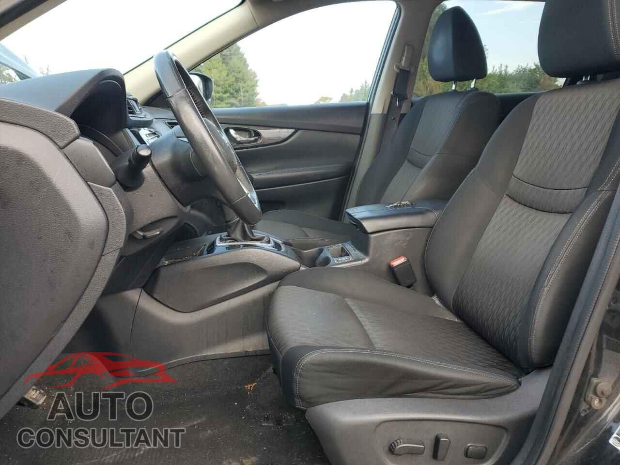 NISSAN ROGUE 2017 - KNMAT2MVXHP504927