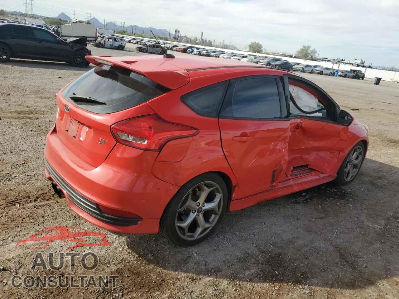 FORD FOCUS 2017 - 1FADP3L98HL227624