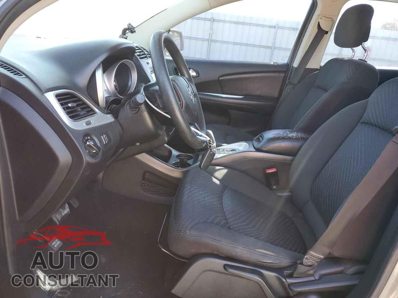 DODGE JOURNEY 2012 - 3C4PDCAB2CT213639