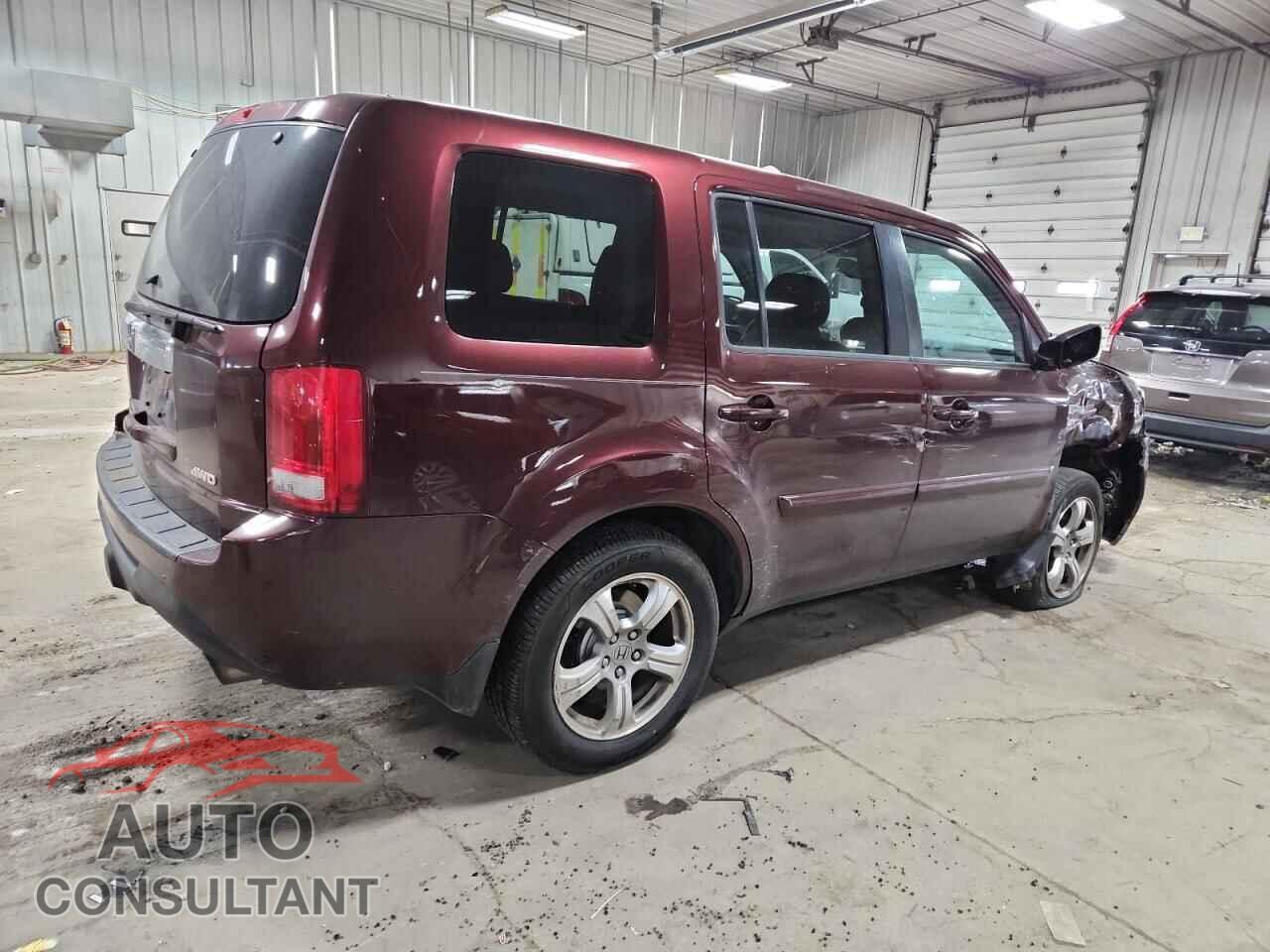 HONDA PILOT 2013 - 5FNYF4H5XDB010390