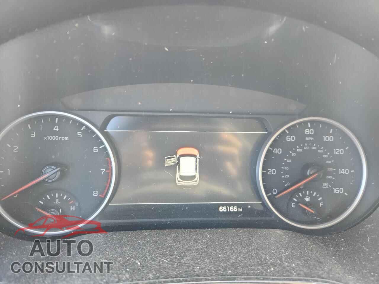 KIA SELTOS 2023 - KNDETCA2XP7352907