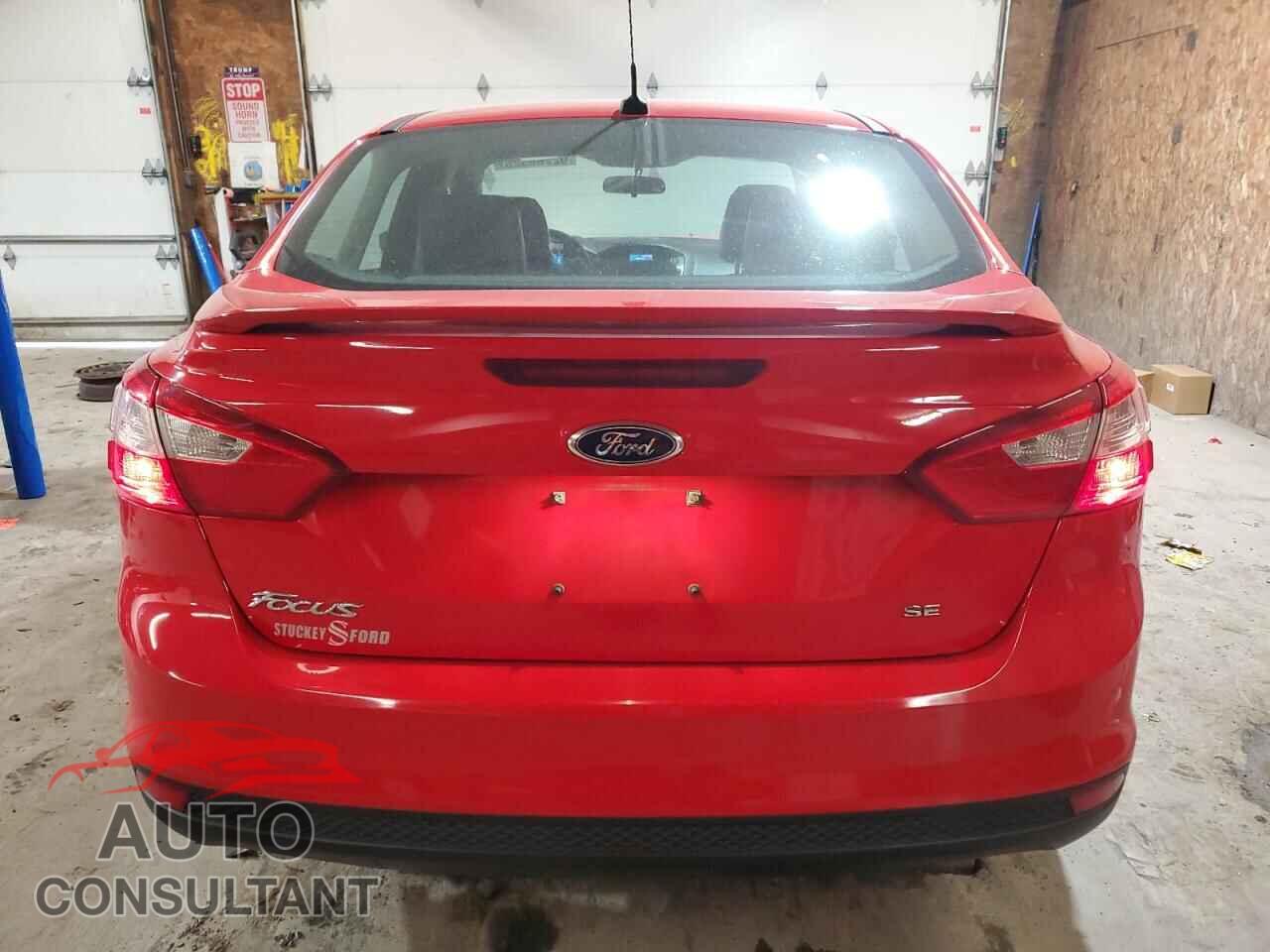 FORD FOCUS 2013 - 1FADP3F21DL212424