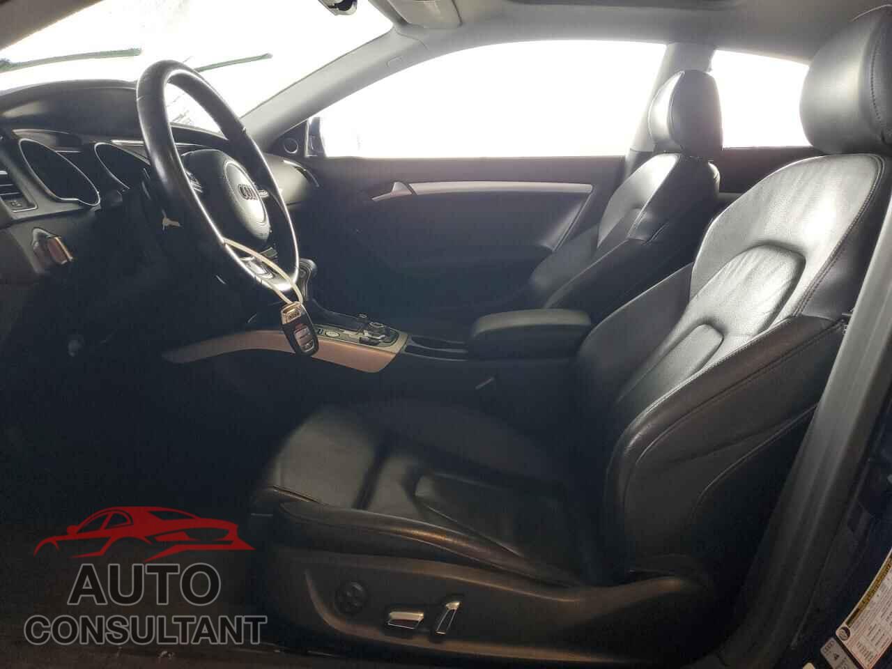 AUDI A5 2013 - WAULFAFR9DA021014