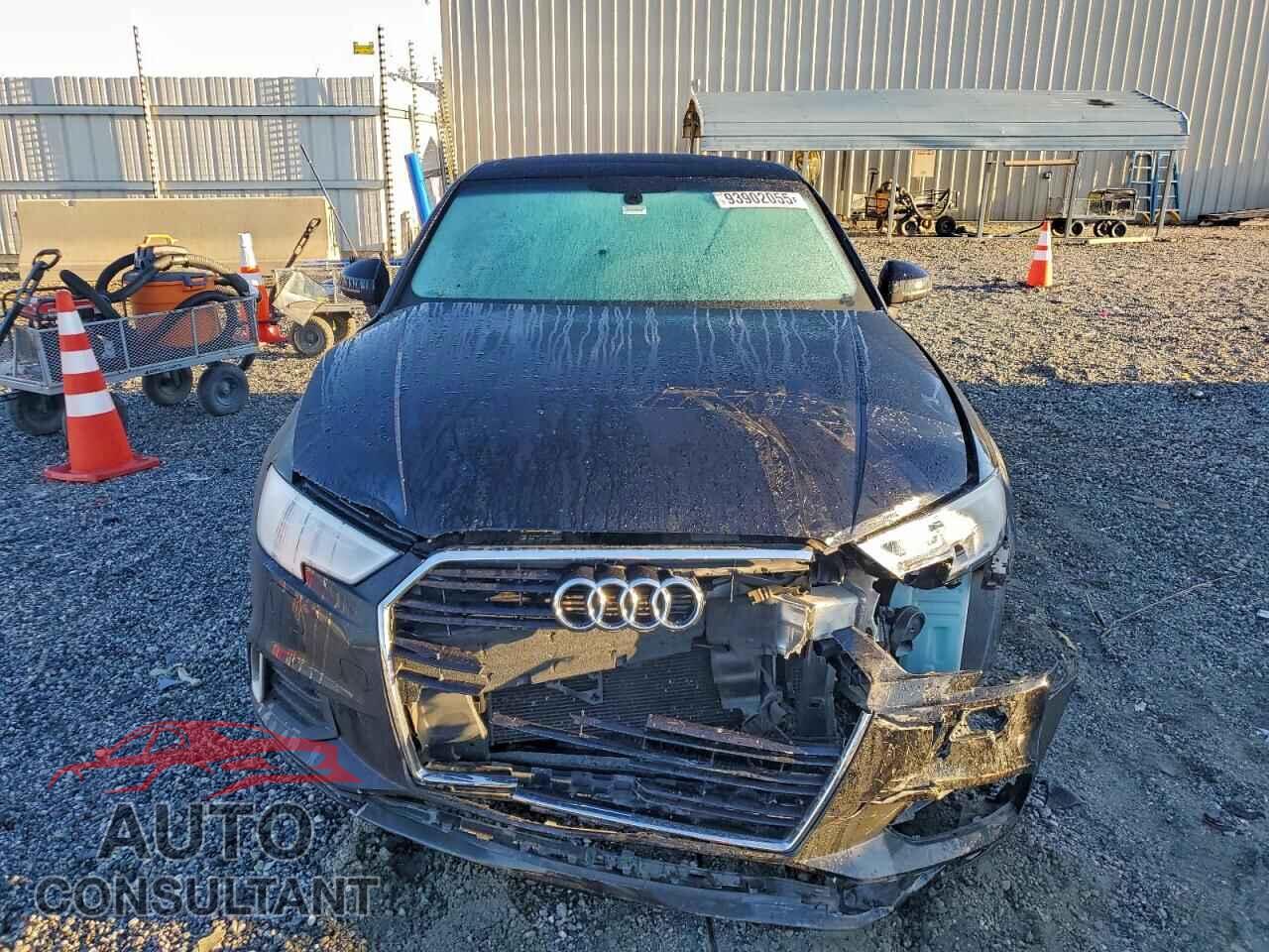 AUDI A3 2018 - WAUAUGFF6J1016581