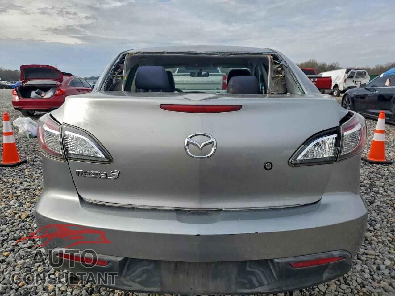 MAZDA 3 2011 - JM1BL1UG1B1495450