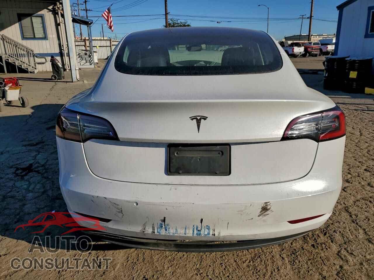 TESLA MODEL 3 2020 - 5YJ3E1EA7LF806509
