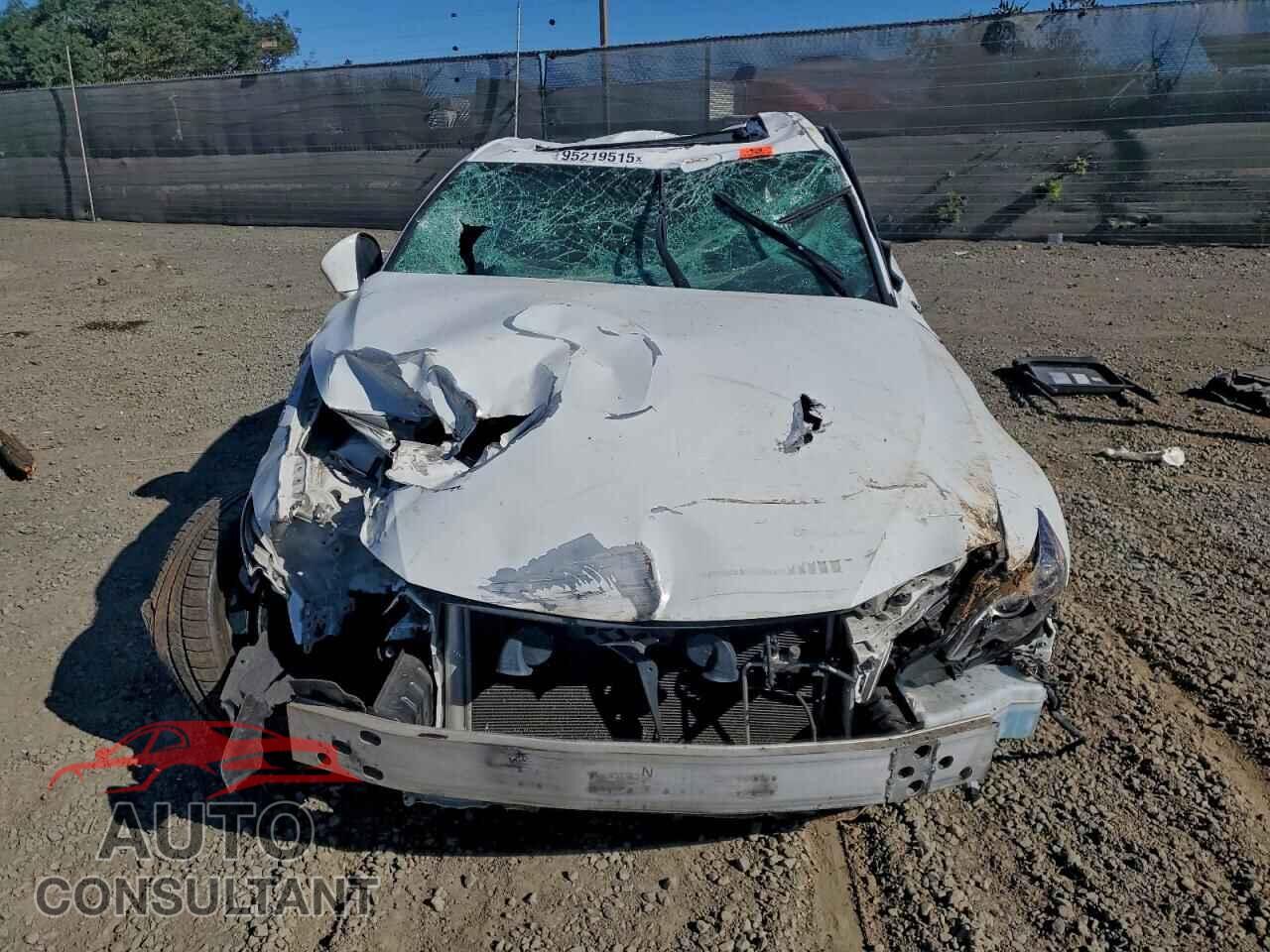 LEXUS IS 2014 - JTHBE1D21E5004630