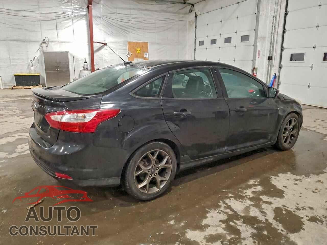 FORD FOCUS 2014 - 1FADP3F2XEL307047