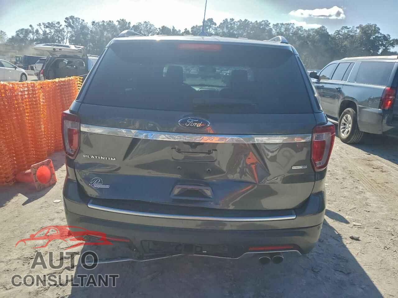 FORD EXPLORER 2018 - 1FM5K8HT5JGB75328