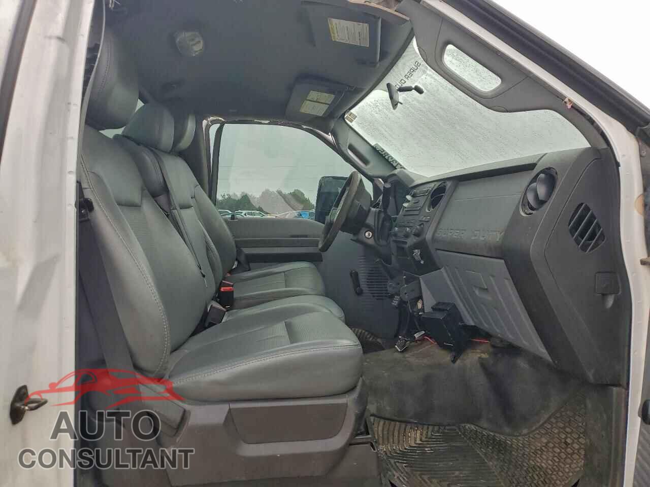 FORD F250 2011 - 1FTBF2A62BEC16668