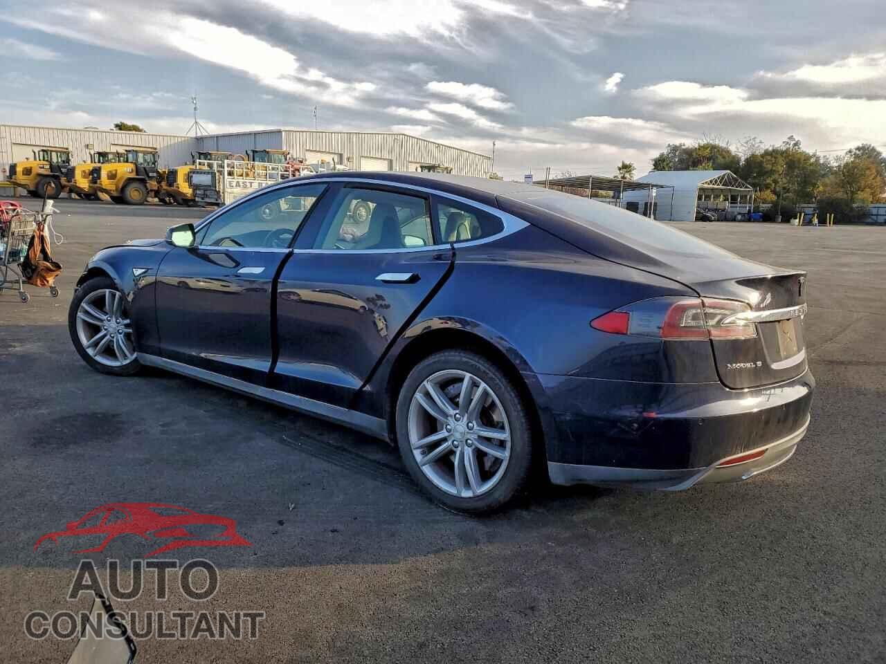 TESLA MODEL S 2014 - 5YJSA1S10EFP55756