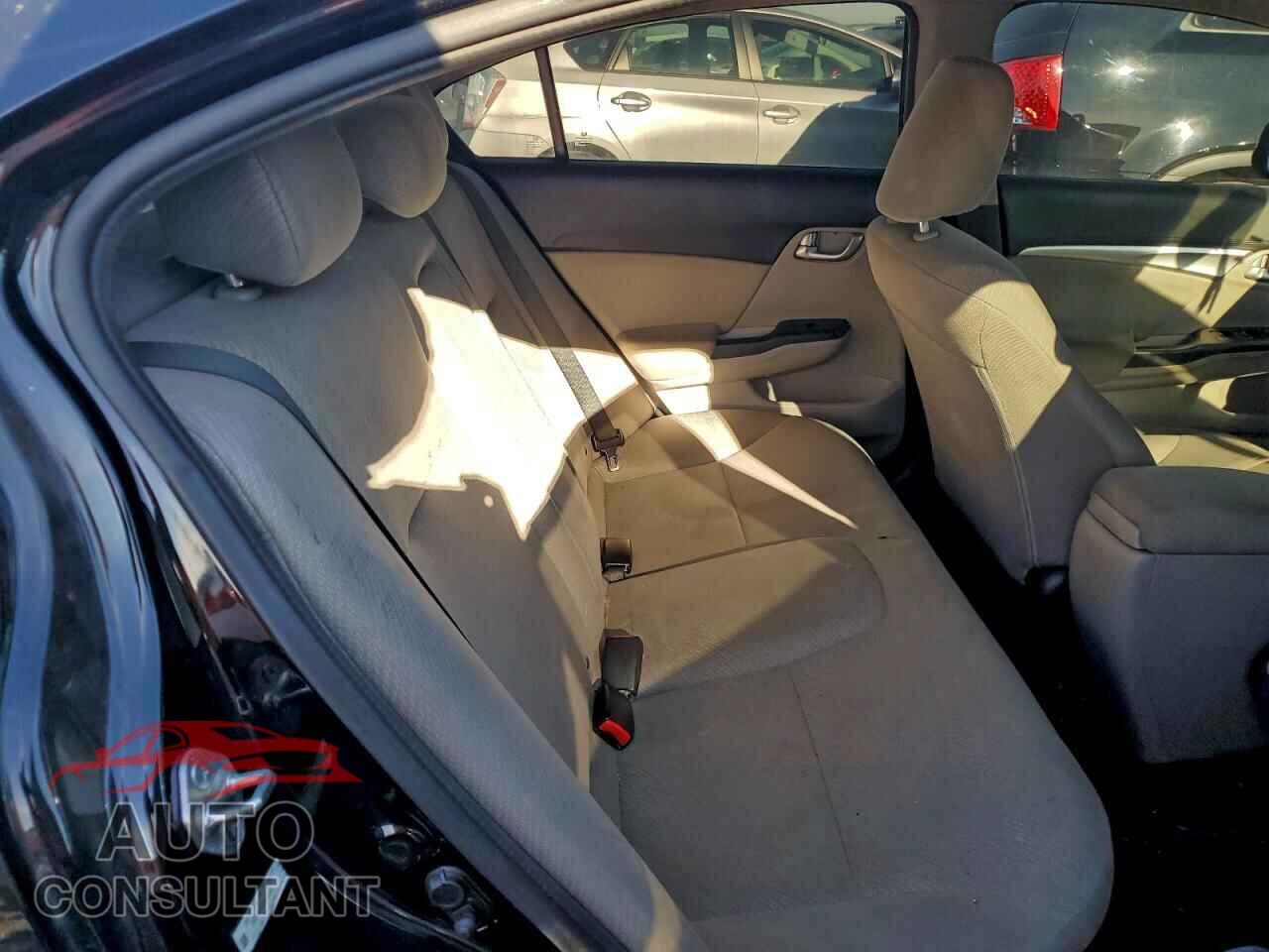HONDA CIVIC 2013 - 2HGFB2F83DH533041