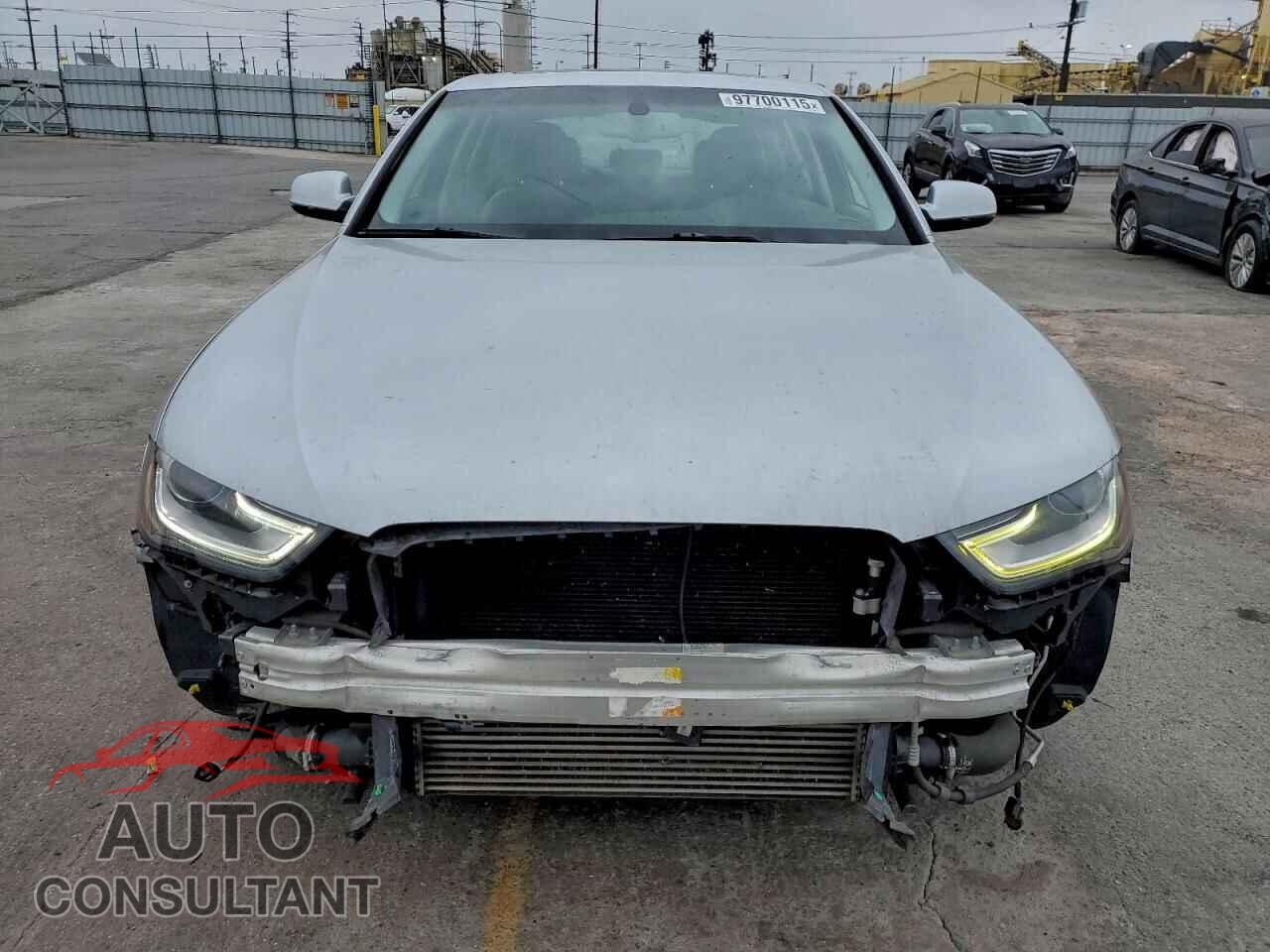 AUDI A4 2013 - WAUFFAFL8DN003797