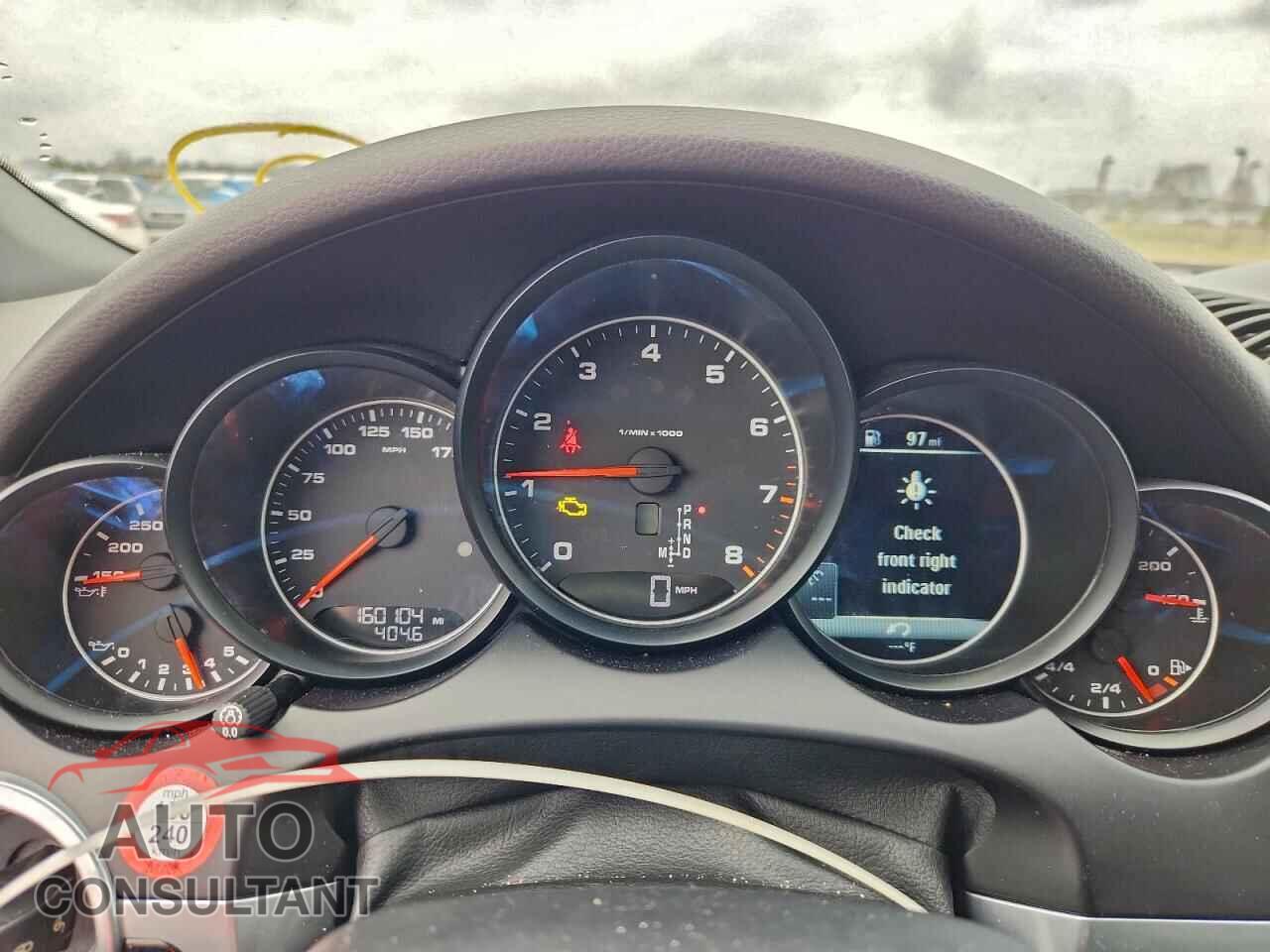 PORSCHE CAYENNE 2017 - WP1AA2A25HKA89608