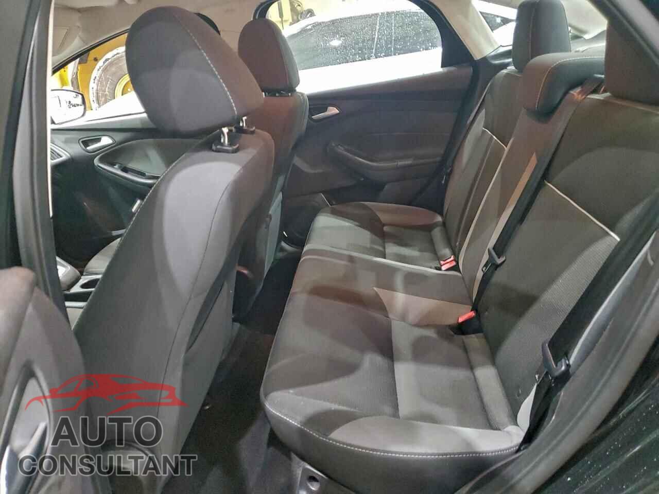FORD FOCUS 2014 - 1FADP3F2XEL414972