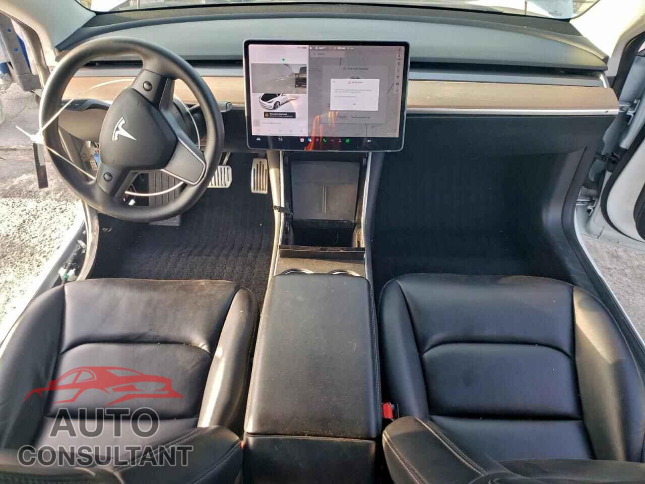 TESLA MODEL 3 2019 - 5YJ3E1EA3KF476687