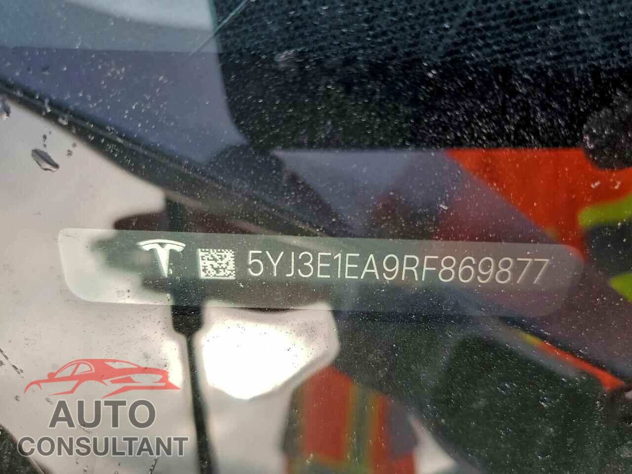 TESLA MODEL 3 2024 - 5YJ3E1EA9RF869877