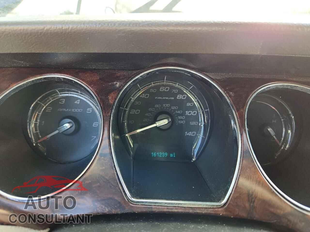 FORD TAURUS 2011 - 1FAHP2FW7BG166411