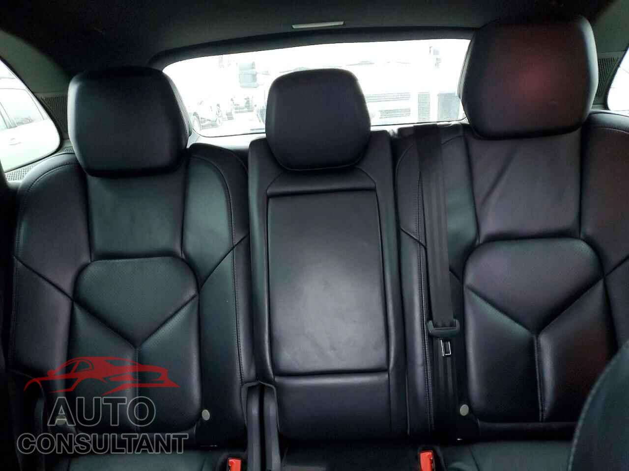 PORSCHE CAYENNE 2014 - WP1AA2A24ELA05574