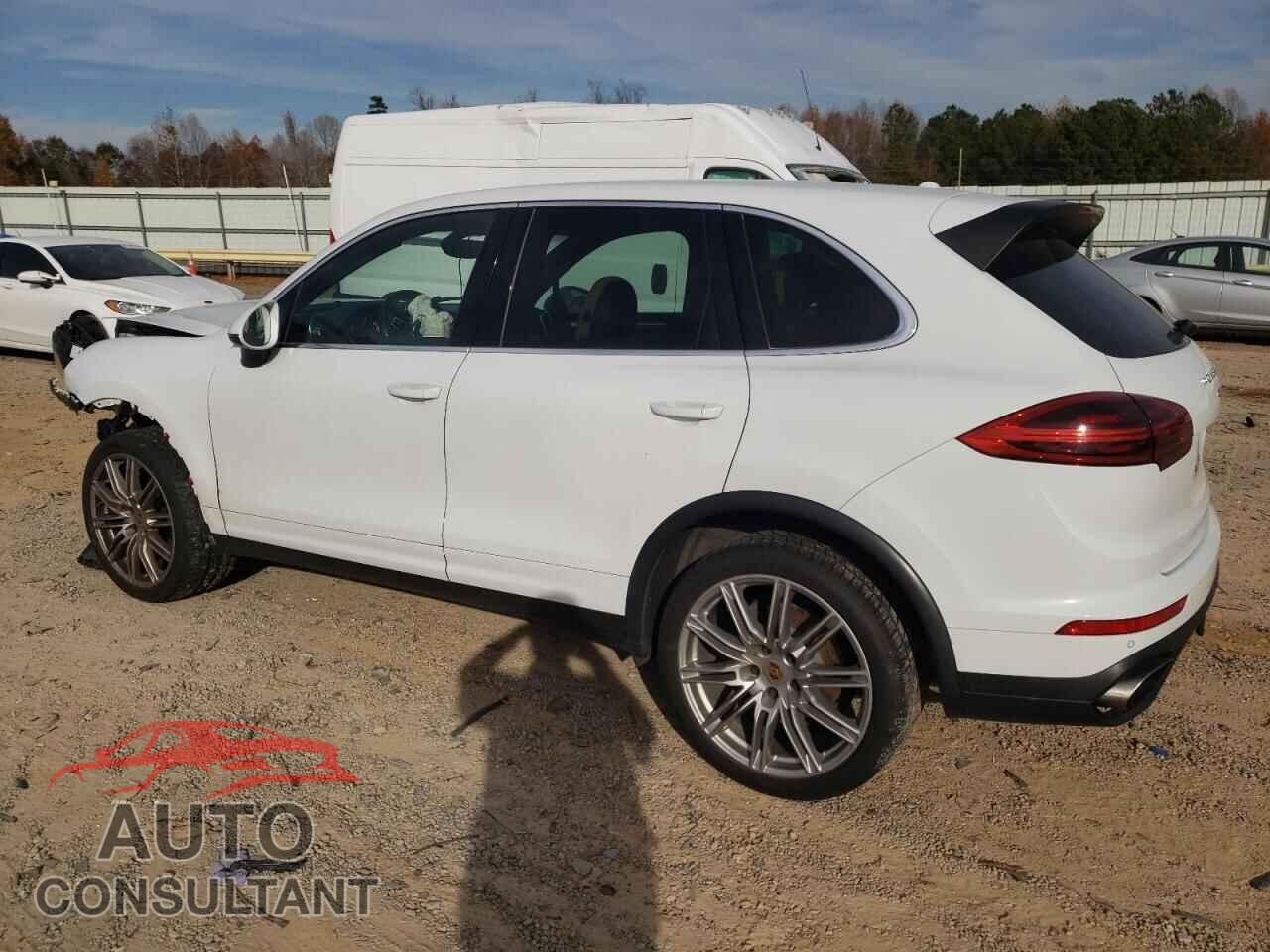 PORSCHE CAYENNE 2016 - WP1AA2A24GLA09207